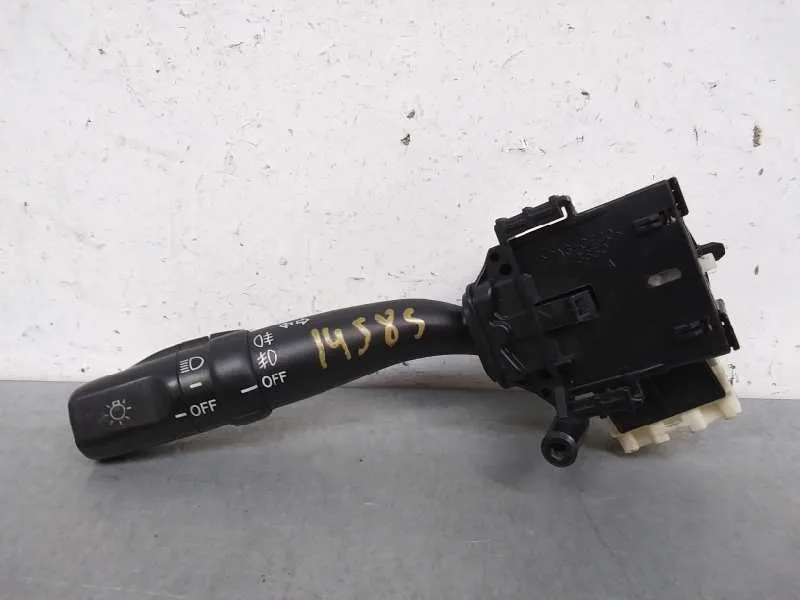 Mando Luces para Toyota Corolla Verso (R1)