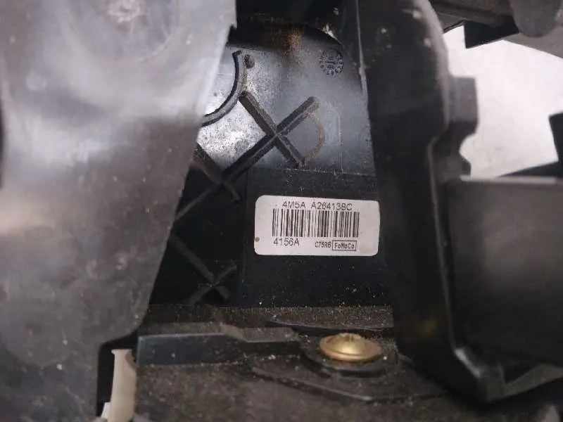 Cerradura Puerta Trasera Izquierda para Ford Focus Berlina (Cap)