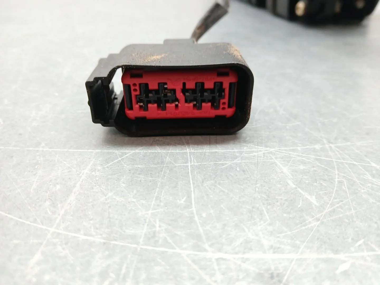 Cerradura Puerta Trasera Izquierda para Ford Focus Berlina (Cap)
