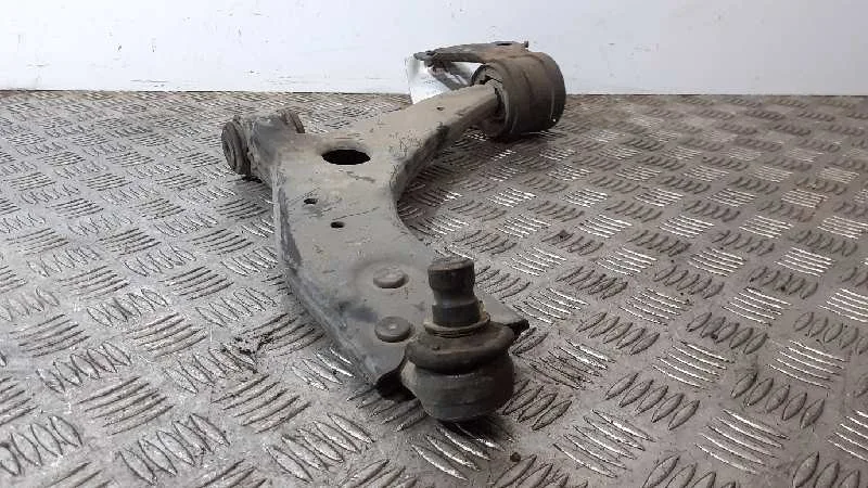 Brazo Suspension Inferior Delantero Izquierdo para Ford Focus Lim.