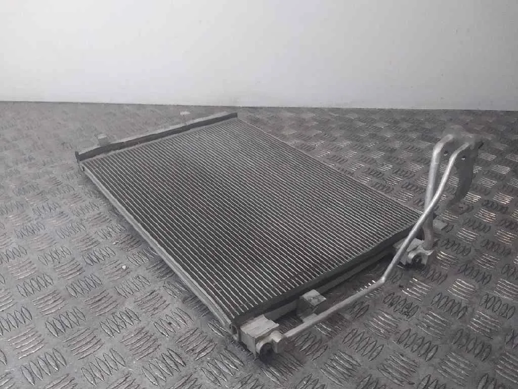 Condensador / Radiador Aire Acondicionado para Kia Rio