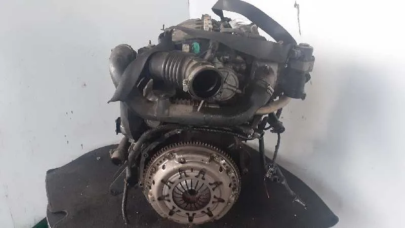 Motor Completo para Nissan Almera Tino (V10M)