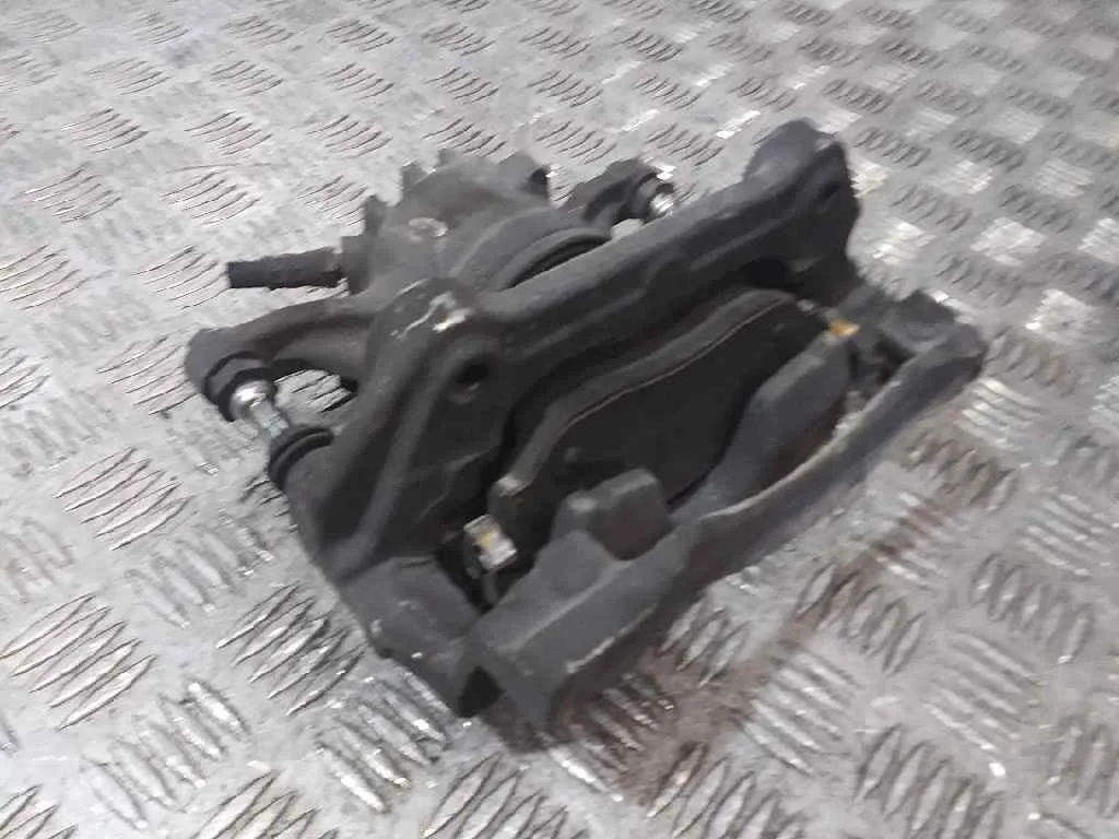 Pinza Freno Delantera Izquierda para Fiat Talento Kombi (296)