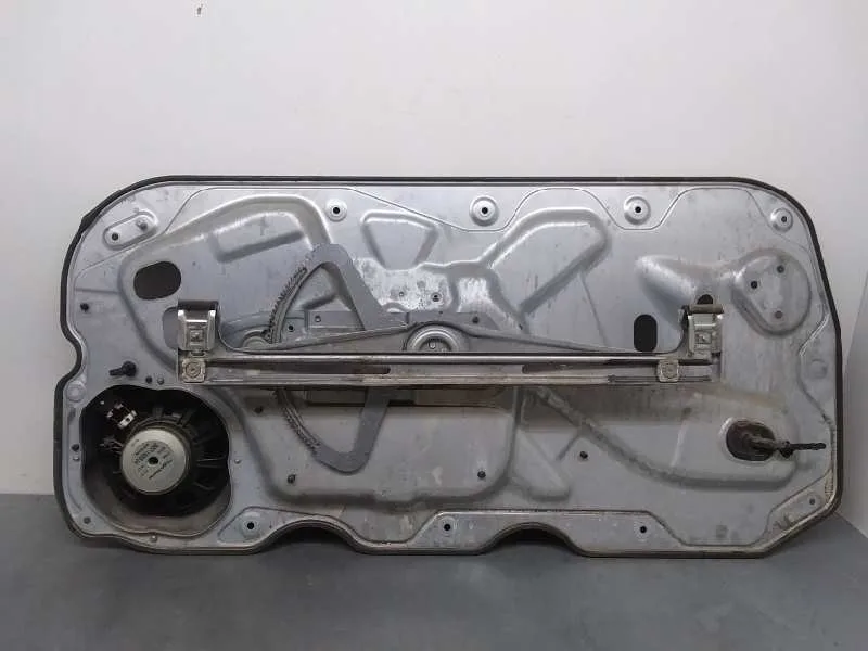 Elevalunas Delantero Izquierdo para Ford Focus Lim. (Cb4)