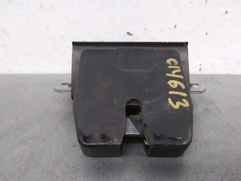 Cerradura Maletero / Porton para Ford Focus Turnier (Cb4)