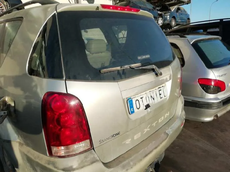 Porton Trasero para Ssangyong Rexton