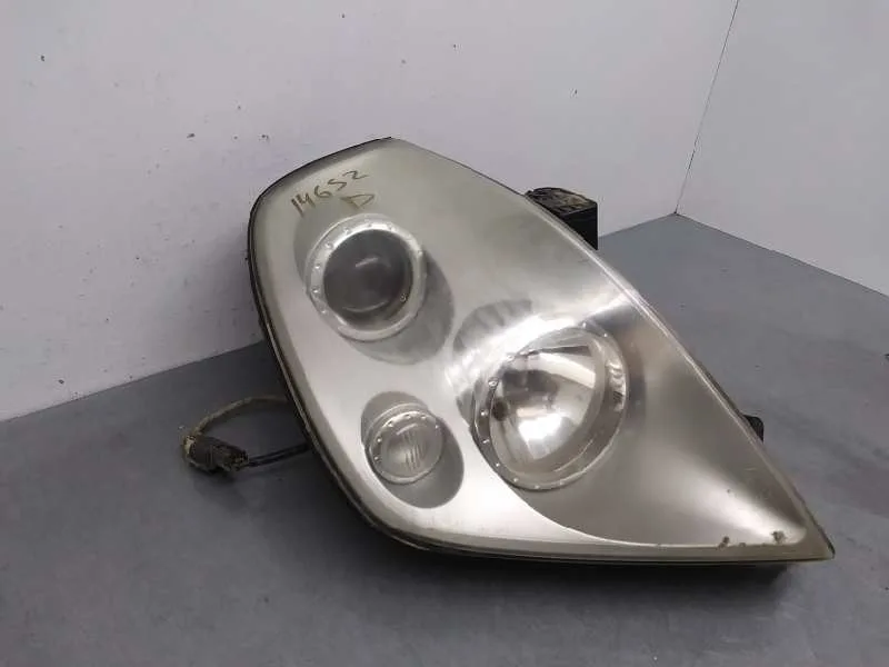 Faro Derecho para Ssangyong Rexton
