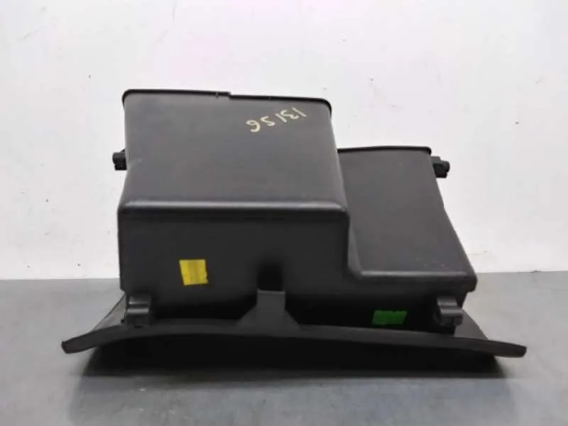 Guantera para Ford Fiesta (Ccn)