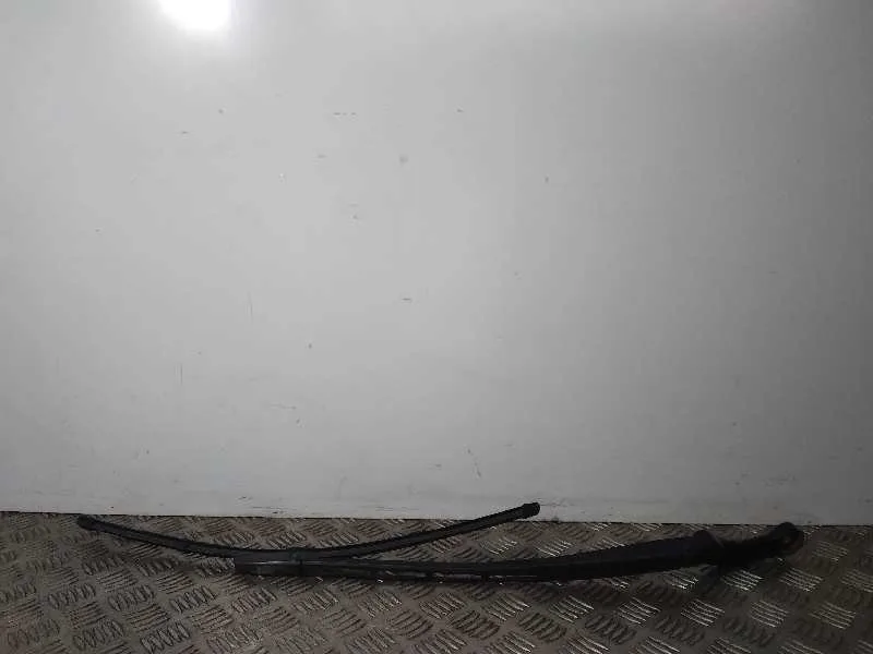 Brazo Limpia Delantero Izquierdo para Audi A4 Avant (8E)