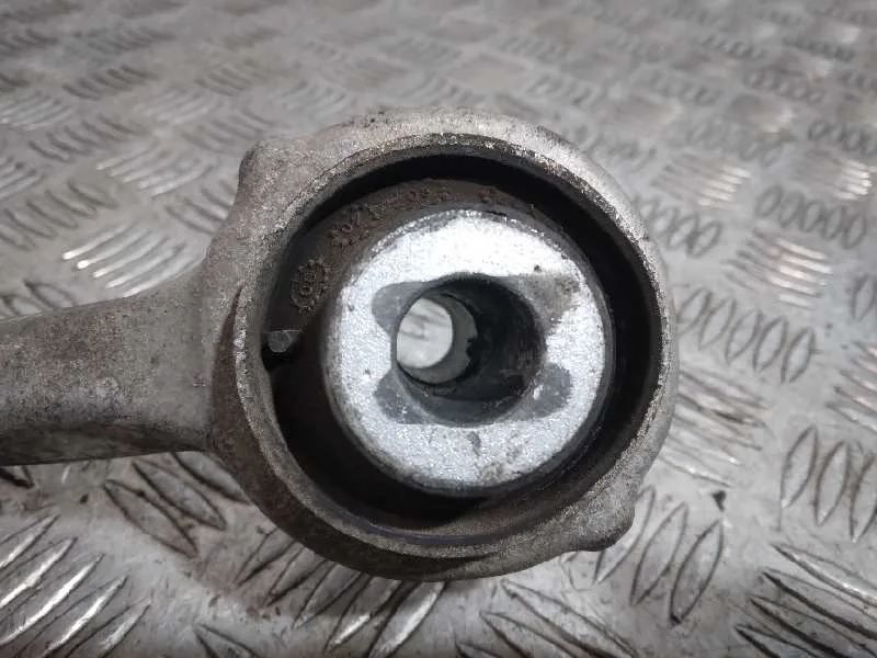 Brazo Suspension Inferior Delantero Izquierdo para Mercedes-Benz Clase C (W204) Lim.