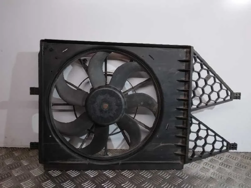 Electroventilador para Seat Ibiza St (6J8)
