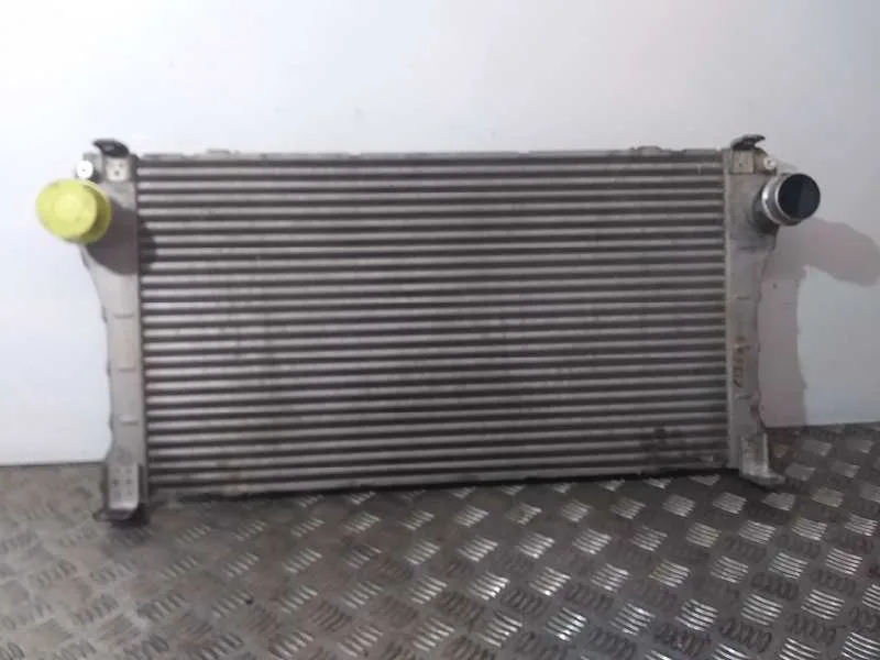 Intercooler para Toyota Auris