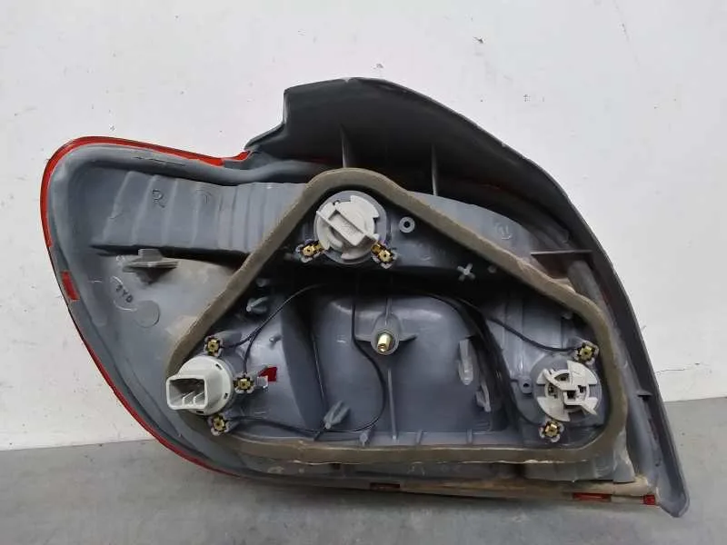 Piloto Trasero Derecho para Toyota Yaris (Ncp1/Nlp1/Scp1)