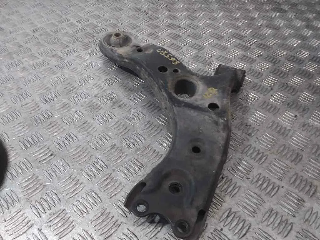 Brazo Suspension Inferior Delantero Izquierdo para Toyota Auris