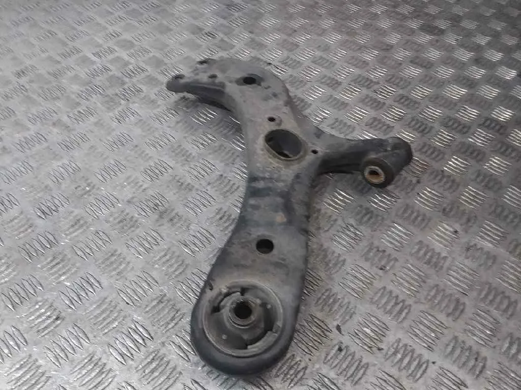 Brazo Suspension Inferior Delantero Izquierdo para Toyota Auris