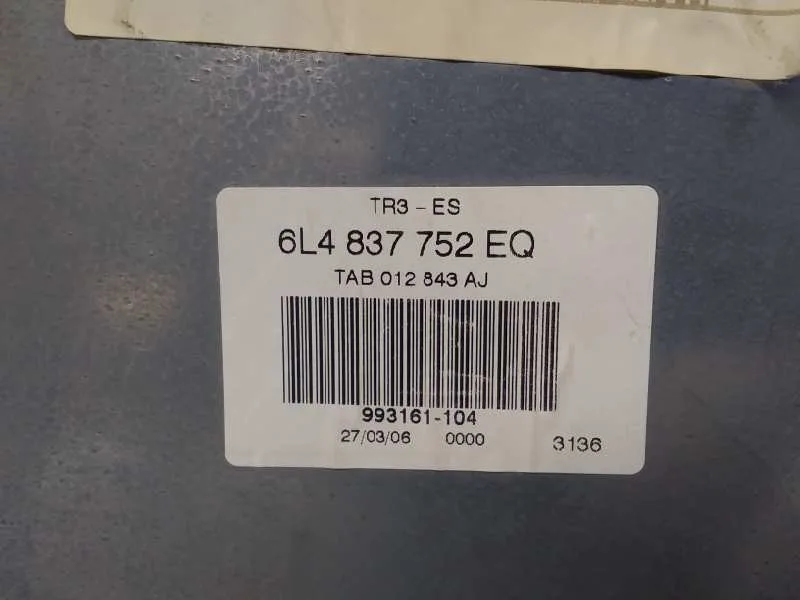 Elevalunas Delantero Derecho para Seat Ibiza (6L1)