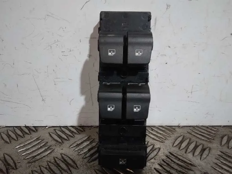 Mando Elevalunas Delantero Izquierdo para Hyundai I30 (Pd)