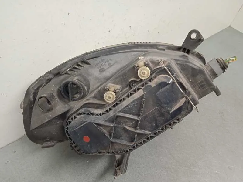 Faro Izquierdo para Lancia Ypsilon (101)