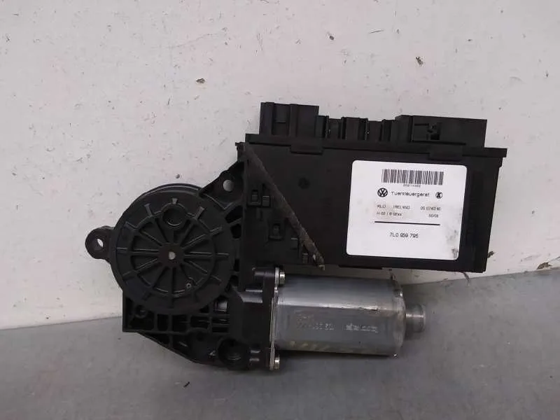 Motor Elevalunas Trasero Izquierdo para Volkswagen Touareg (7La)