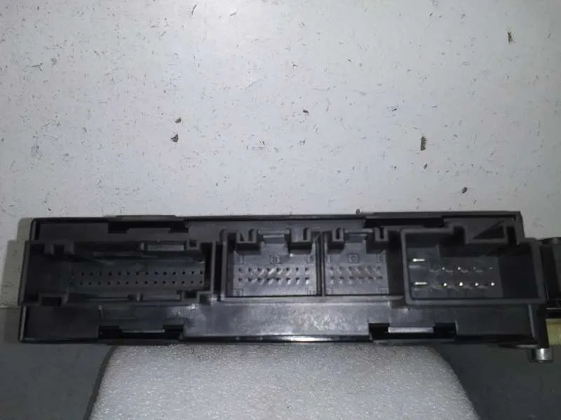 Motor Elevalunas Trasero Izquierdo para Volkswagen Touareg (7La)