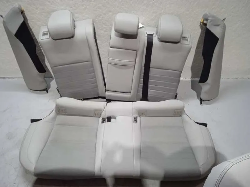 Juego Asientos Completo para Lexus Is