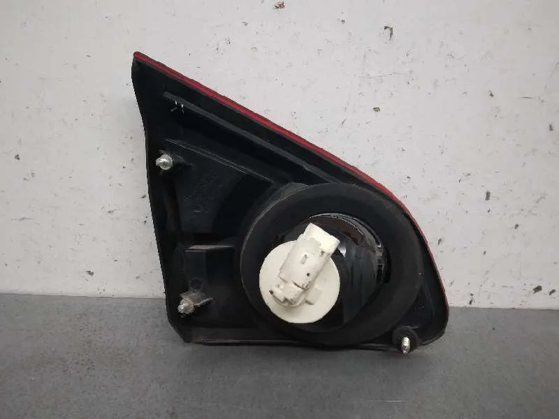 Piloto Trasero Derecho Interior para Nissan Qashqai (J10)