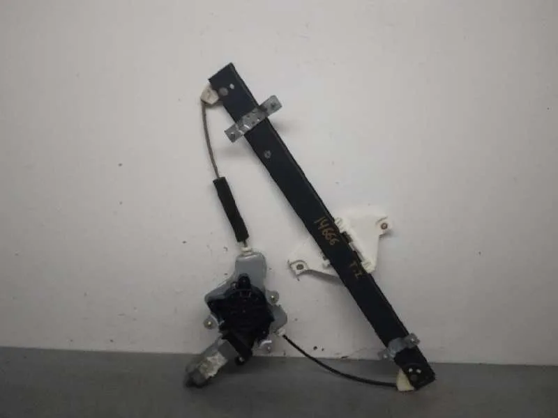 Elevalunas Trasero Izquierdo para Ssangyong Actyon