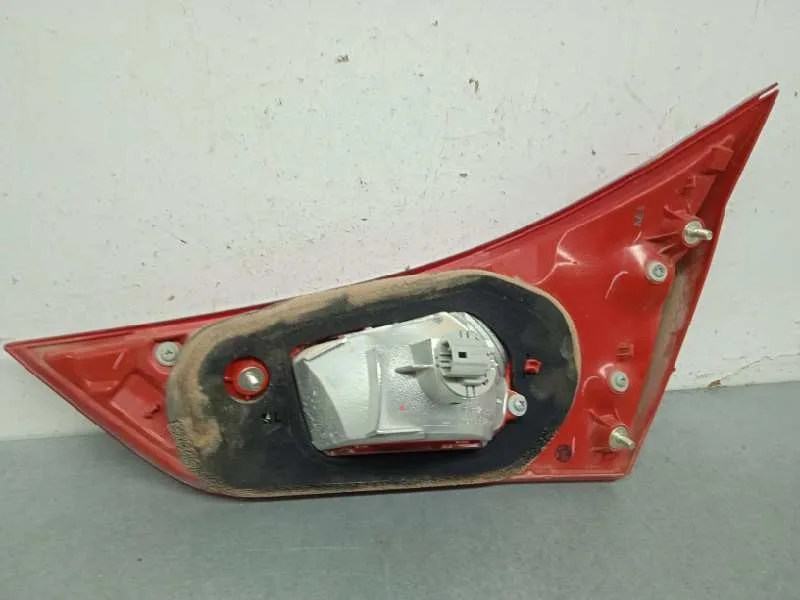 Piloto Trasero Izquierdo Interior para Toyota Auris