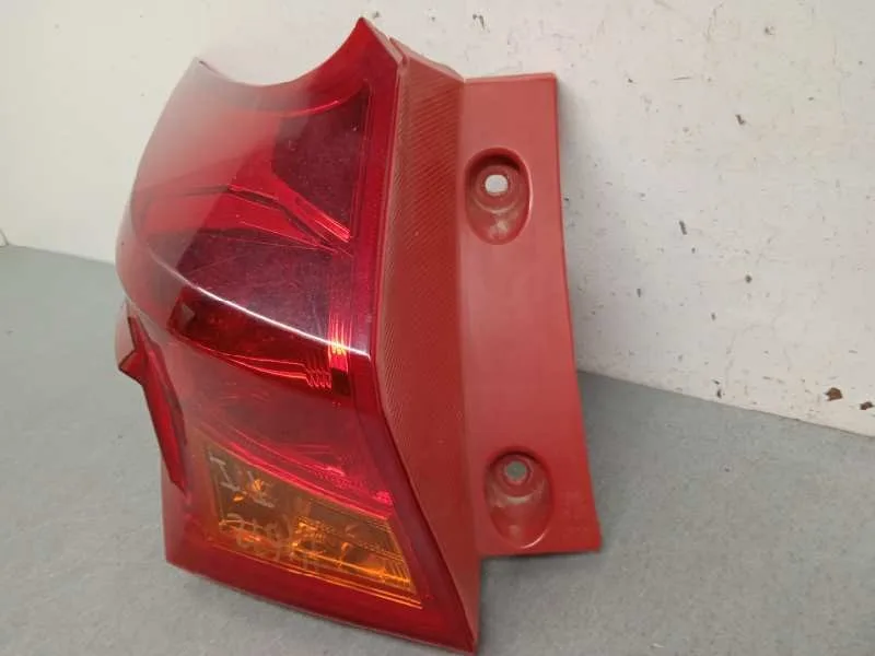 Piloto Trasero Izquierdo para Toyota Auris