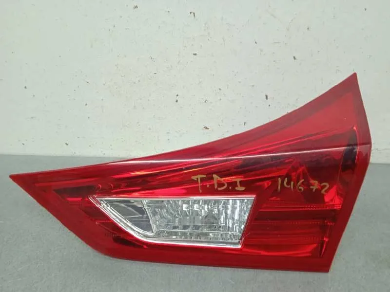 Piloto Trasero Derecho Interior para Toyota Auris