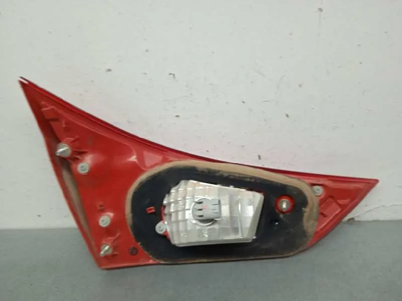 Piloto Trasero Derecho Interior para Toyota Auris