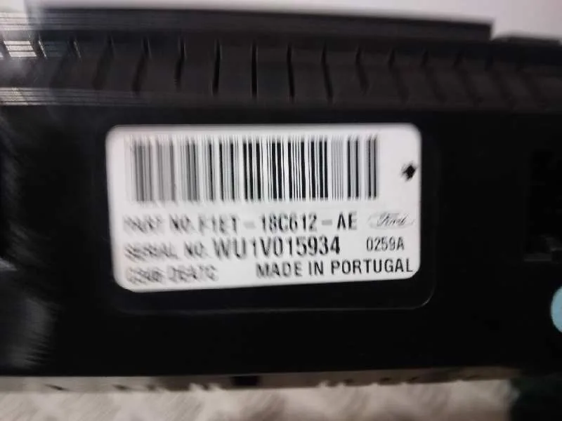 Mando Climatizador para Ford Focus Lim.