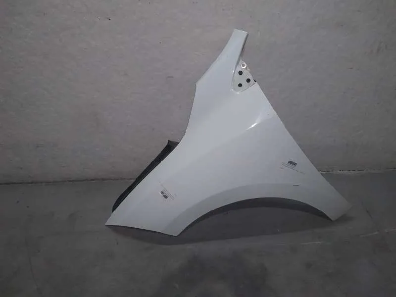 Aleta Delantera Izquierda para Renault Megane Iii Berlina 5 P