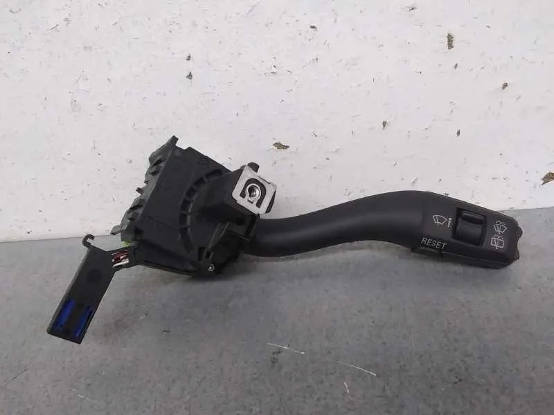 Mando Limpia para Audi A3 (8P)