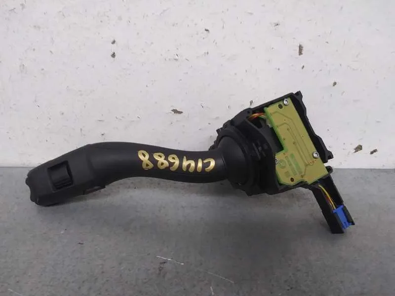 Mando Limpia para Audi A3 (8P)