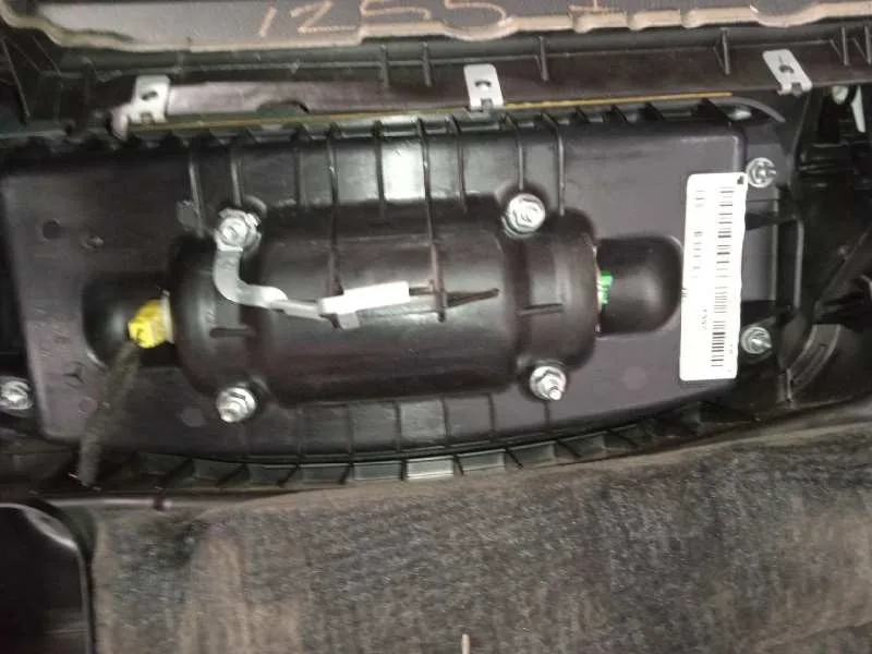 Salpicadero para Mercedes-Benz Clase C (W204) Berlina