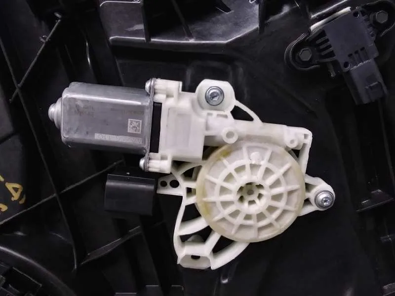 Elevalunas Delantero Derecho para Ford Fiesta (Ce1)