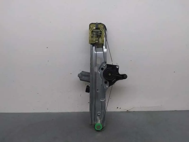 Elevalunas Trasero Derecho para Ford Focus Lim.