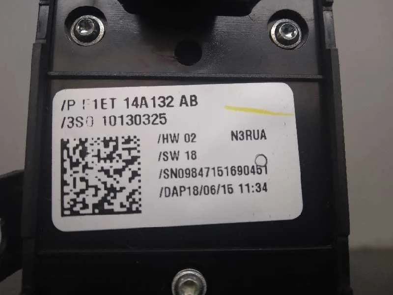 Mando Elevalunas Delantero Izquierdo para Ford Focus Lim.
