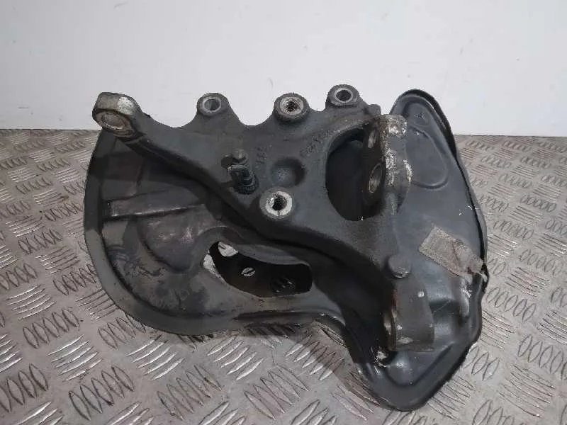 Mangueta Delantera Derecha para Mercedes-Benz Clase C (W204) Lim.