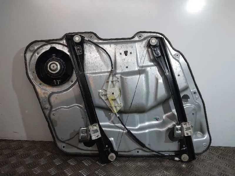 Elevalunas Delantero Derecho para Mercedes-Benz Clase M (W164)