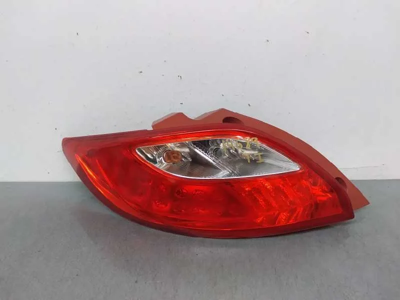 Piloto Trasero Izquierdo para Mazda 2 Lim. (De)