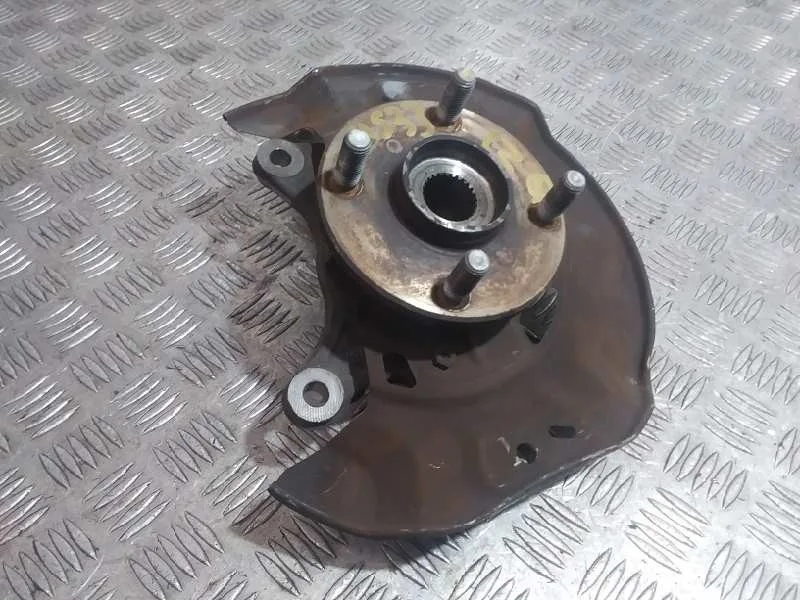 Mangueta Delantera Izquierda para Toyota Yaris