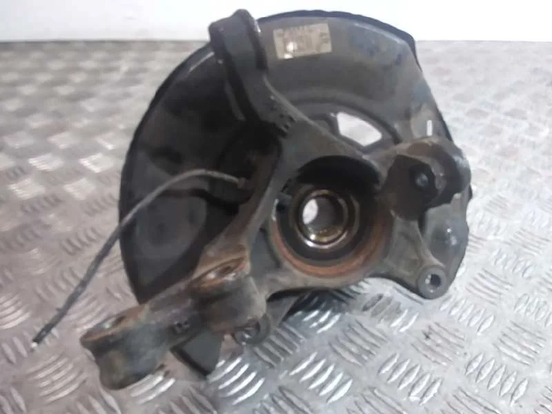 Mangueta Delantera Derecha para Toyota Yaris