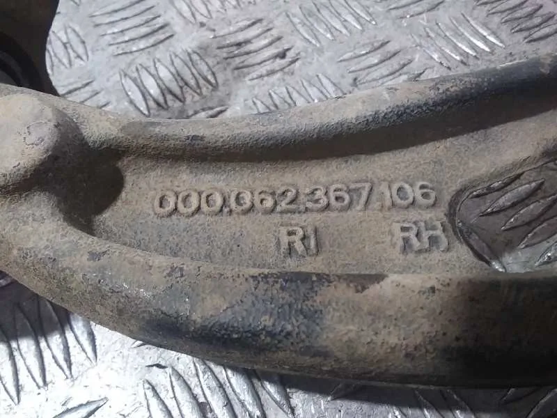 Brazo Suspension Inferior Delantero Derecho para Mercedes-Benz Clase M (W164)