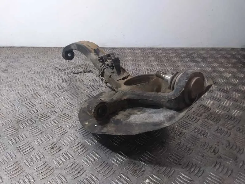 Mangueta Delantera Derecha para Mercedes-Benz Clase M (W164)