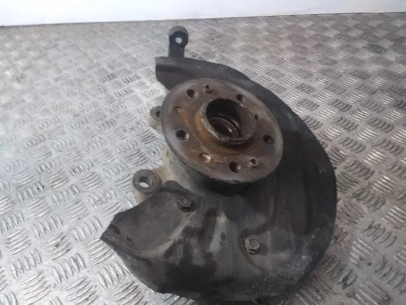 Mangueta Delantera Derecha para Mercedes-Benz Clase M (W164)
