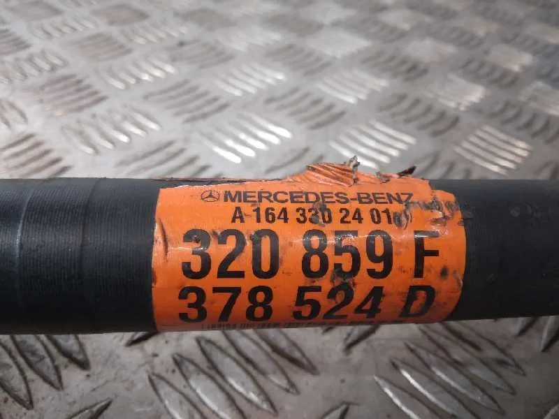 Transmision Delantera Derecha para Mercedes-Benz Clase M (W164)