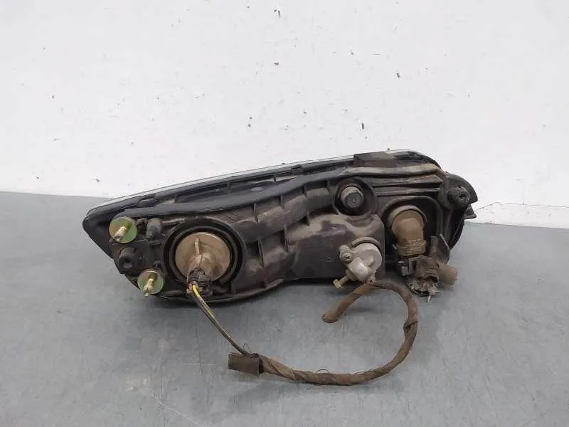 Faro Antiniebla Izquierdo para Ssangyong Rexton
