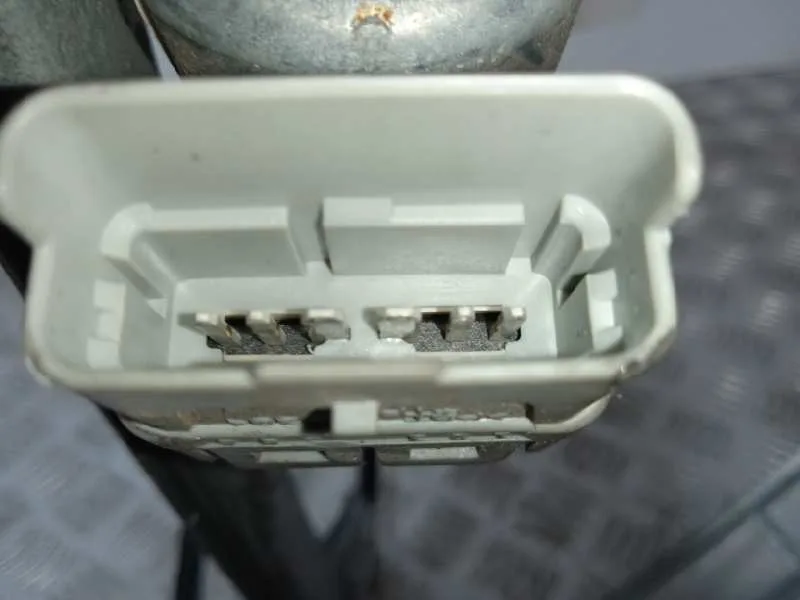 Elevalunas Delantero Derecho para Peugeot 1007